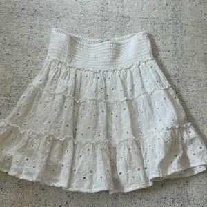 American eagle ruffle skirt